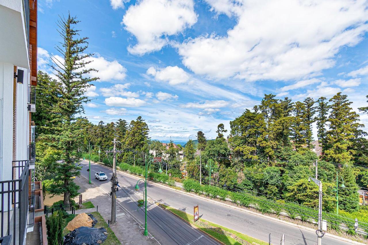 Apartamento Vista Do Vale! 400 Metros Da Rua Coberta - Acomoda Ate 4